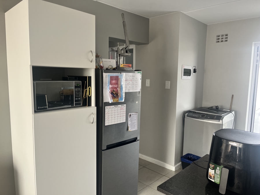 2 Bedroom Property for Sale in Fairview Eastern Cape